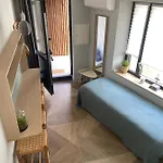 Frühstückspension La De L'abbaye - Climatisation Et Petit Dej 3*
