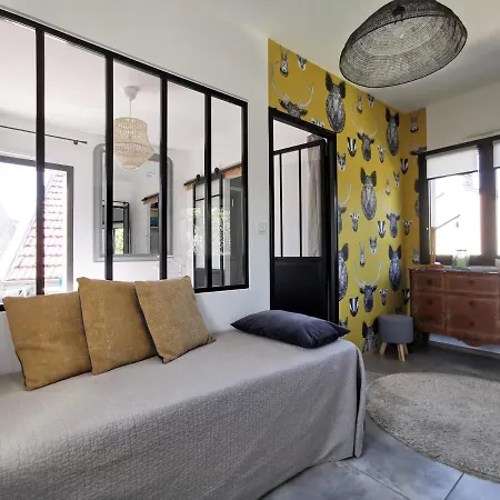 Couette-café La De L'abbaye