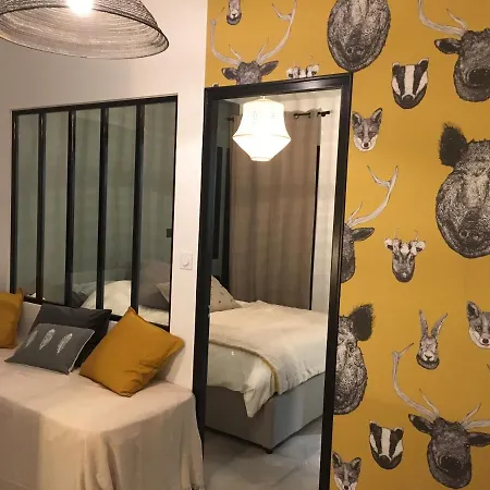 La De L'abbaye - Climatisation Et Petit Dej B&B 낭트