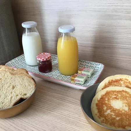 B&B La De L'abbaye - Climatisation Et Petit Dej 낭트