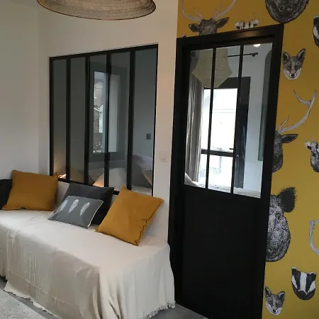 La De L'abbaye - Climatisation Et Petit Dej 3*