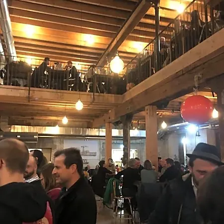 La De L'abbaye Couette-café