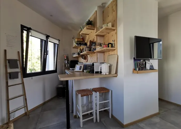 La De L'abbaye Couette-café 3*