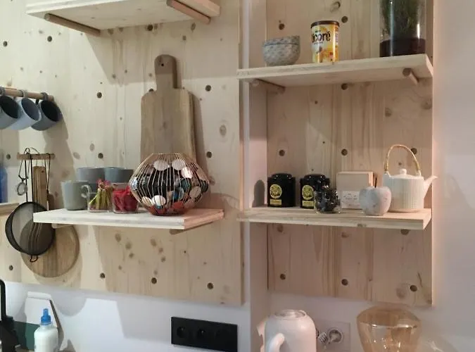 Bed and breakfast La De L'abbaye - Climatisation Et Petit Dej