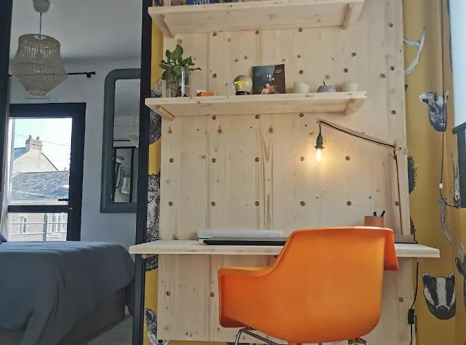 La De L'abbaye - Climatisation Et Petit Dej Nantes