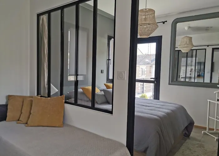 La De L'abbaye - Climatisation Et Petit Dej Bed and breakfast 3*