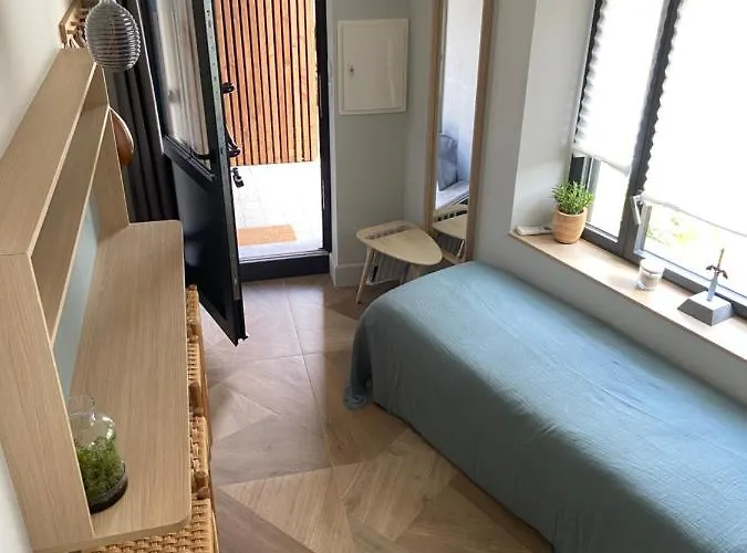 B&B La De L'abbaye - Climatisation Et Petit Dej 3*